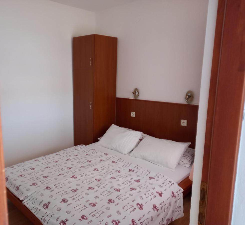 Apartments Kosec Врси Экстерьер фото