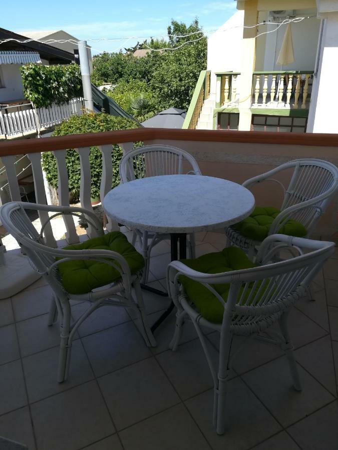 Apartments Kosec Врси Экстерьер фото